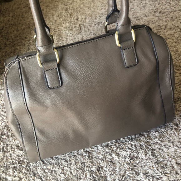 Purse - Picture 2 of 2